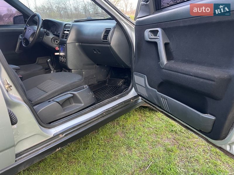 Седан ВАЗ / Lada 2110 2013 в Чугуеве