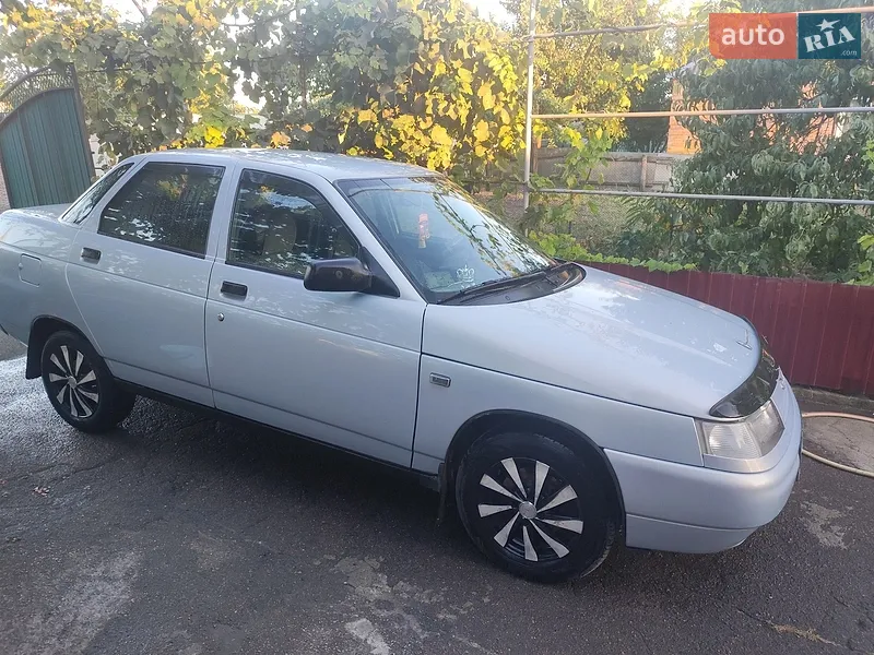 ВАЗ / Lada 2110