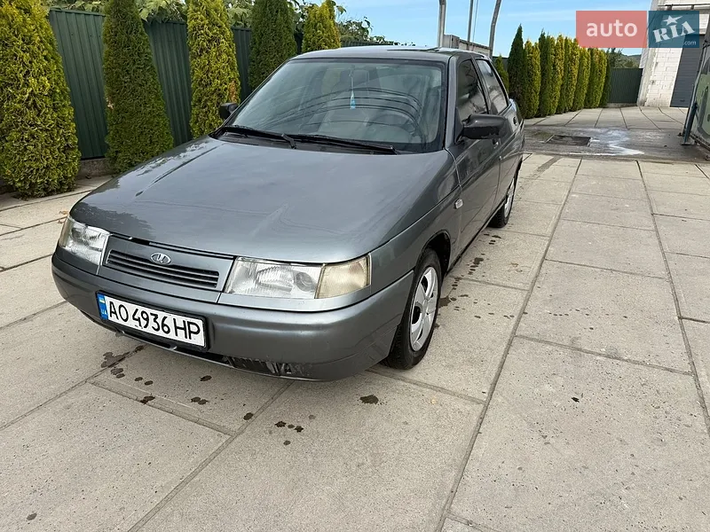 ВАЗ / Lada 2110