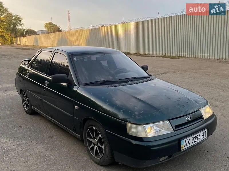 ВАЗ / Lada 2110 2001
