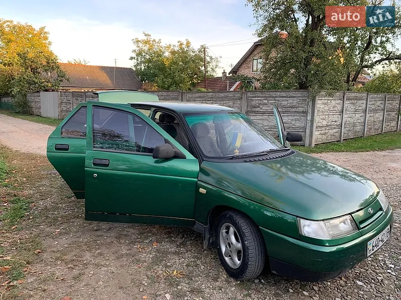 ВАЗ / Lada 2110