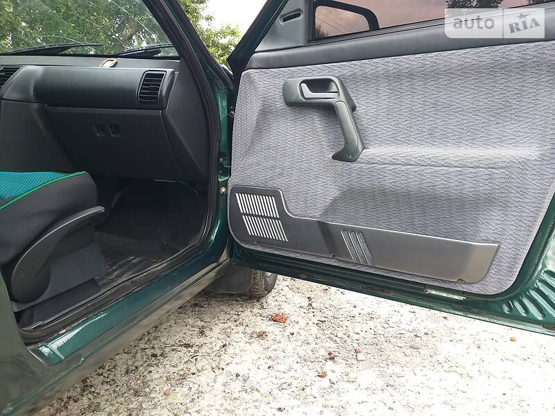 Универсал ВАЗ / Lada 2111 2002 в Монастыриске