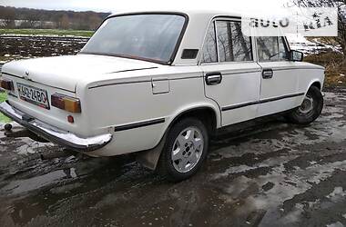 Седан ВАЗ / Lada 2111 1984 в Нововолынске