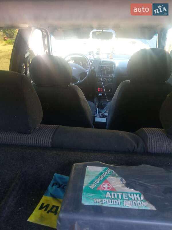 Универсал ВАЗ / Lada 2111 2010 в Виньковцах