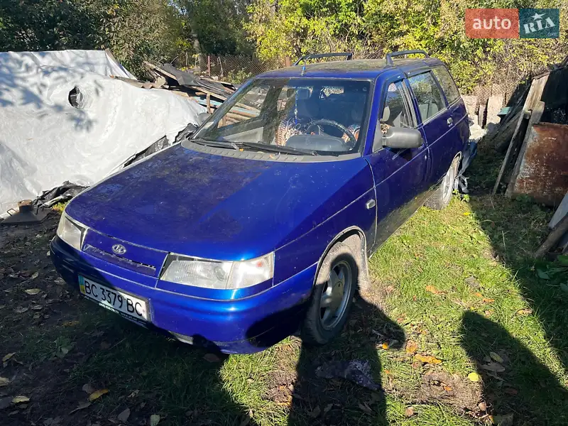 ВАЗ / Lada 2111 2000