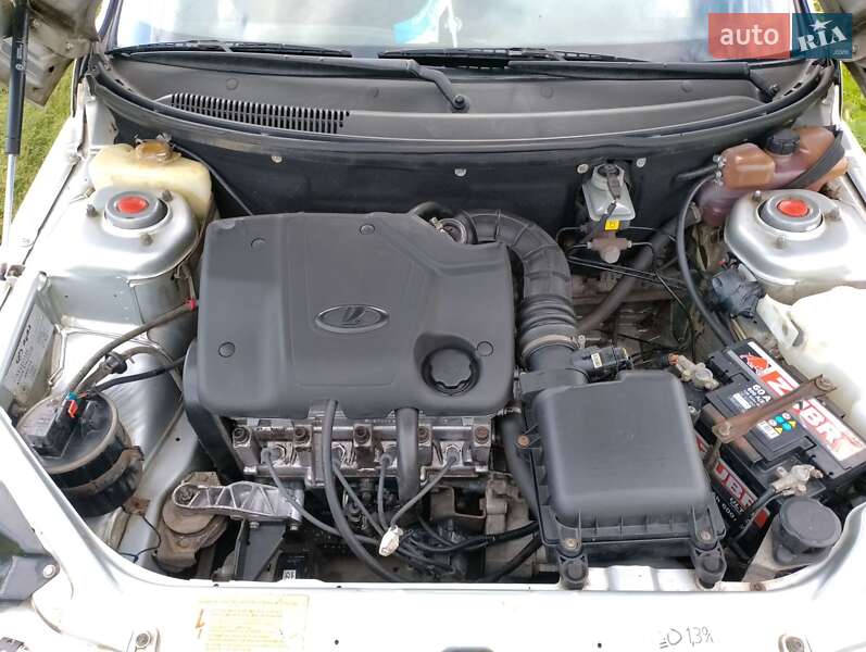 Универсал ВАЗ / Lada 2111 2007 в Зенькове
