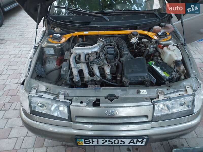 Універсал ВАЗ / Lada 2111 2001 в Одесі