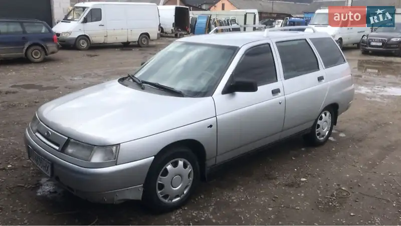 ВАЗ / Lada 2111