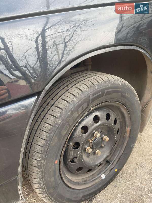 Универсал ВАЗ / Lada 2111 2005 в Вольнянске