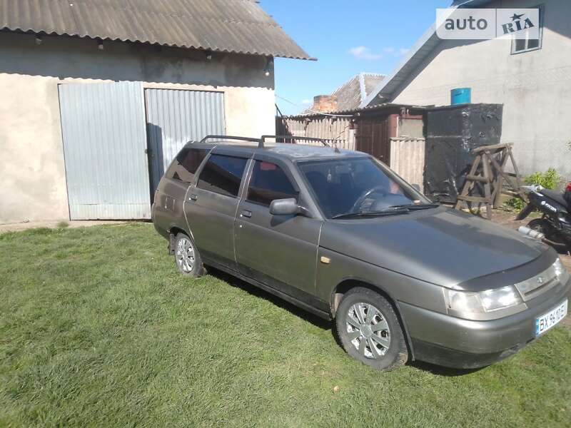 ВАЗ / Lada 2111 2000
