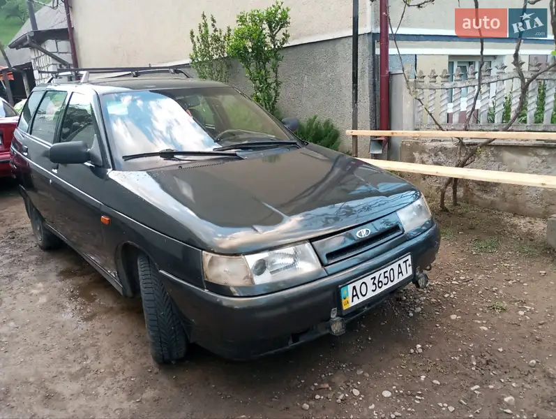 ВАЗ / Lada 2111
