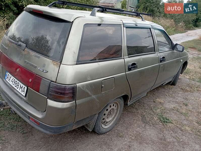Универсал ВАЗ / Lada 2111 2002 в Изюме