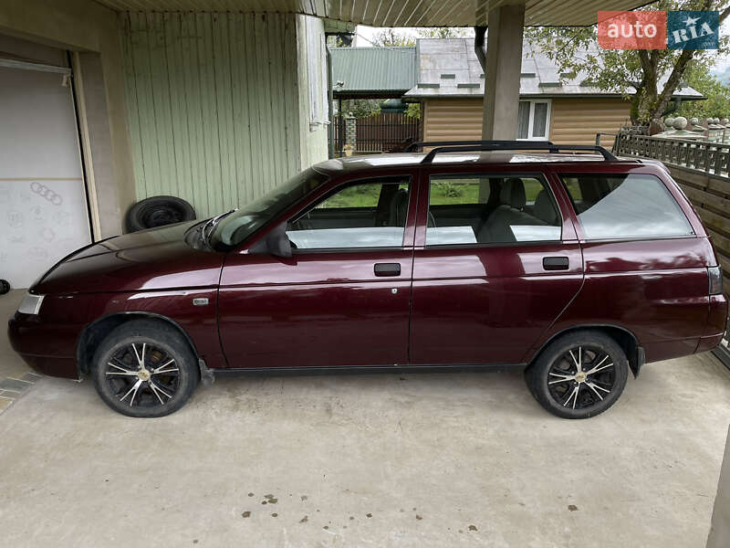 Универсал ВАЗ / Lada 2111 2008 в Перегинском