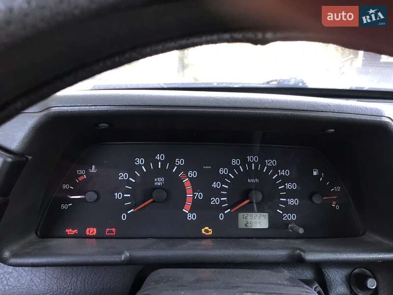 Универсал ВАЗ / Lada 2111 2005 в Звягеле