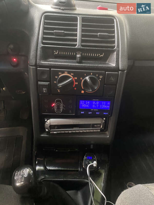 Универсал ВАЗ / Lada 2111 2006 в Львове