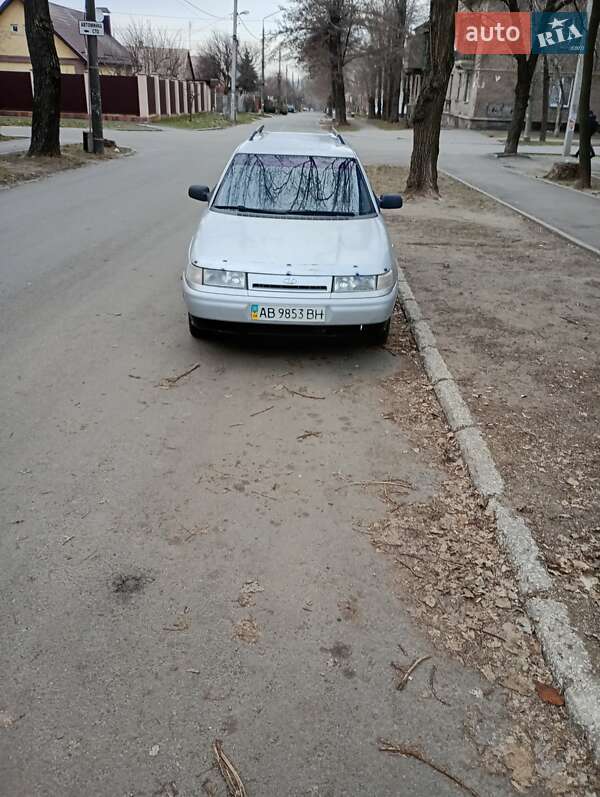 ВАЗ / Lada 2111 2001