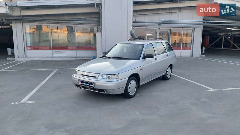 Универсал ВАЗ / Lada 2111 2006 в Киеве