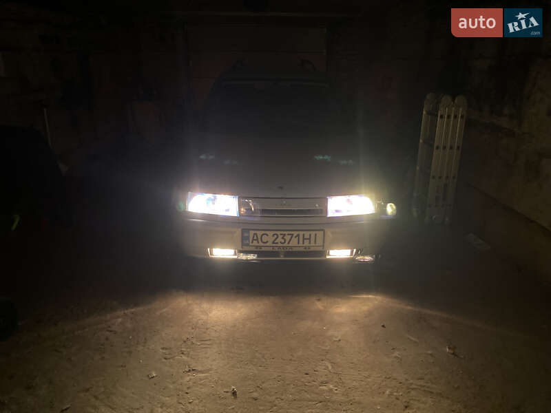 Универсал ВАЗ / Lada 2111 2004 в Луцке