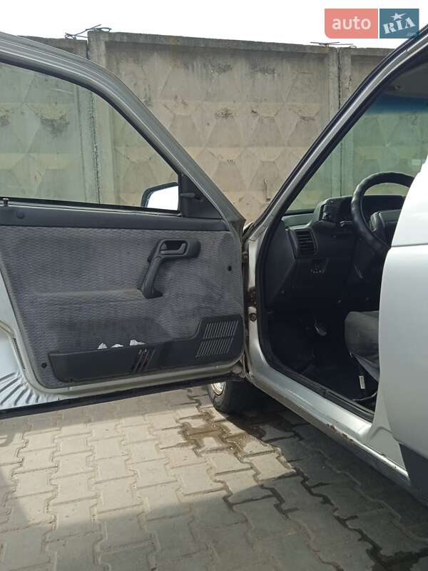 Універсал ВАЗ / Lada 2111 2003 в Хмельницькому