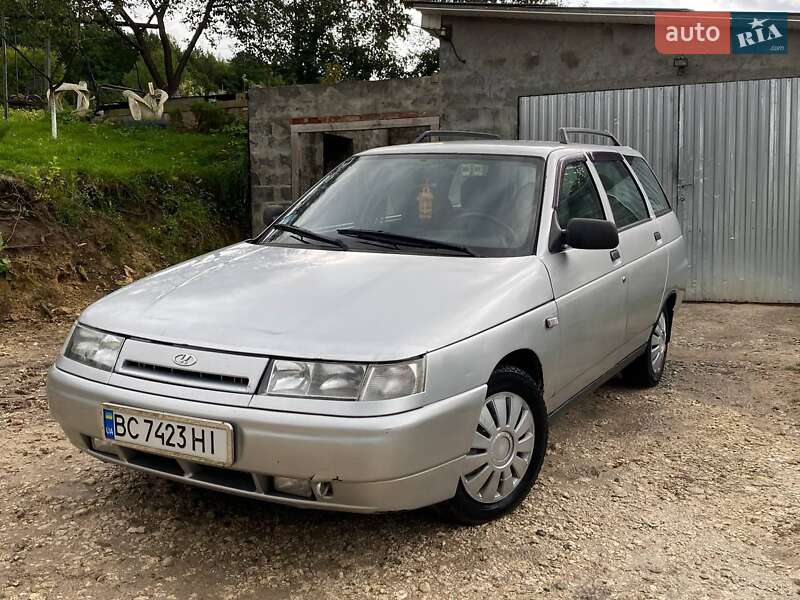 ВАЗ / Lada 2111 2006