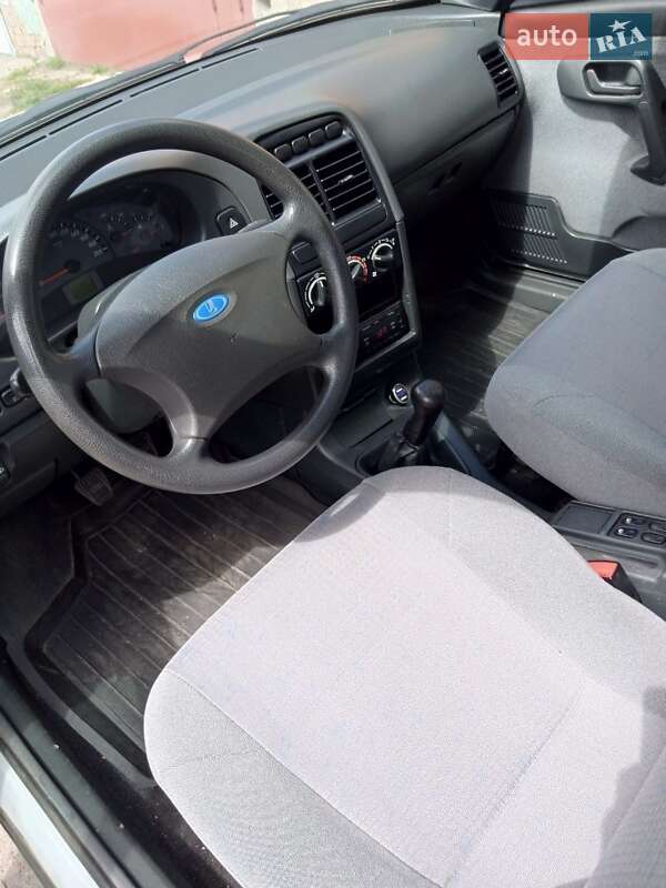 Универсал ВАЗ / Lada 2111 2010 в Чернигове фото 4 Универсал ВАЗ / Lada 2111 2010 в Чернигове