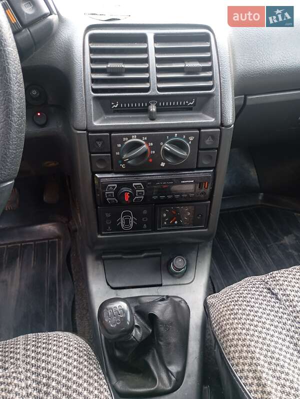 Универсал ВАЗ / Lada 2111 2006 в Киеве