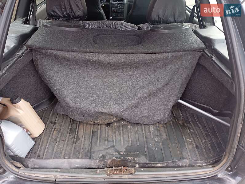 Универсал ВАЗ / Lada 2111 2006 в Киеве