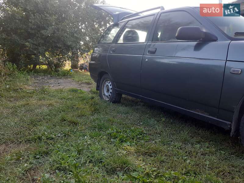 Универсал ВАЗ / Lada 2111 2006 в Конотопе