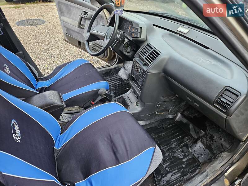 Універсал ВАЗ / Lada 2111 2002 в Шостці