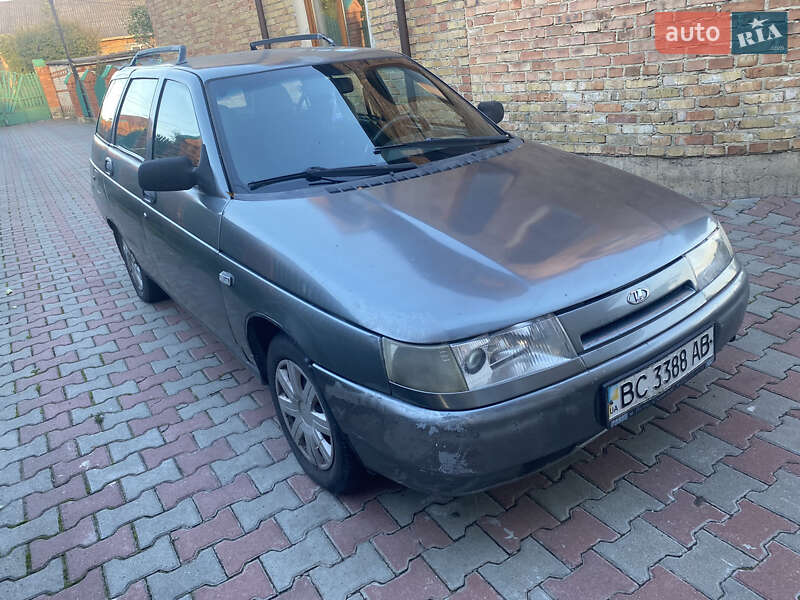 Универсал ВАЗ / Lada 2111 2004 в Львове