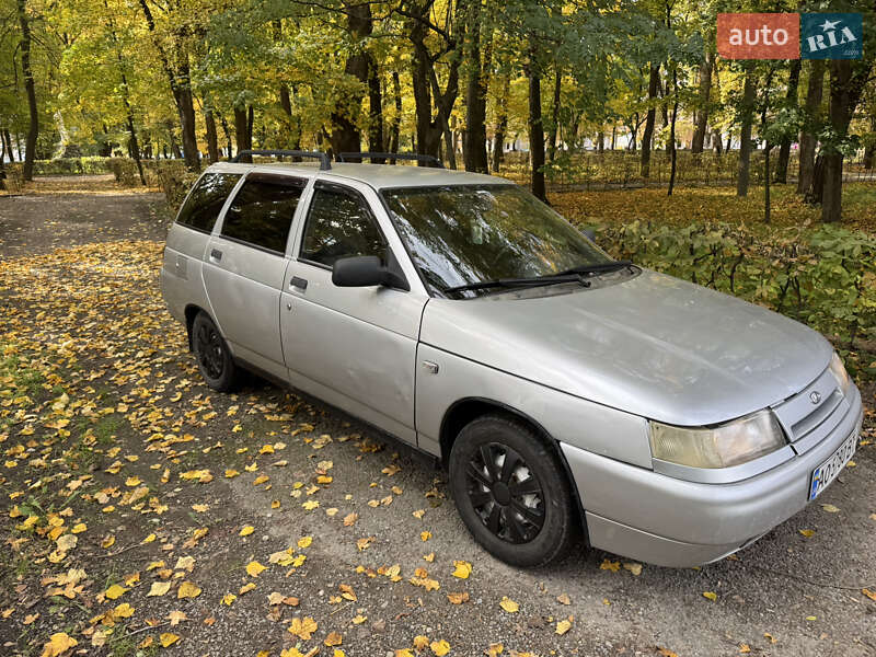 Универсал ВАЗ / Lada 2111 2005 в Хотине