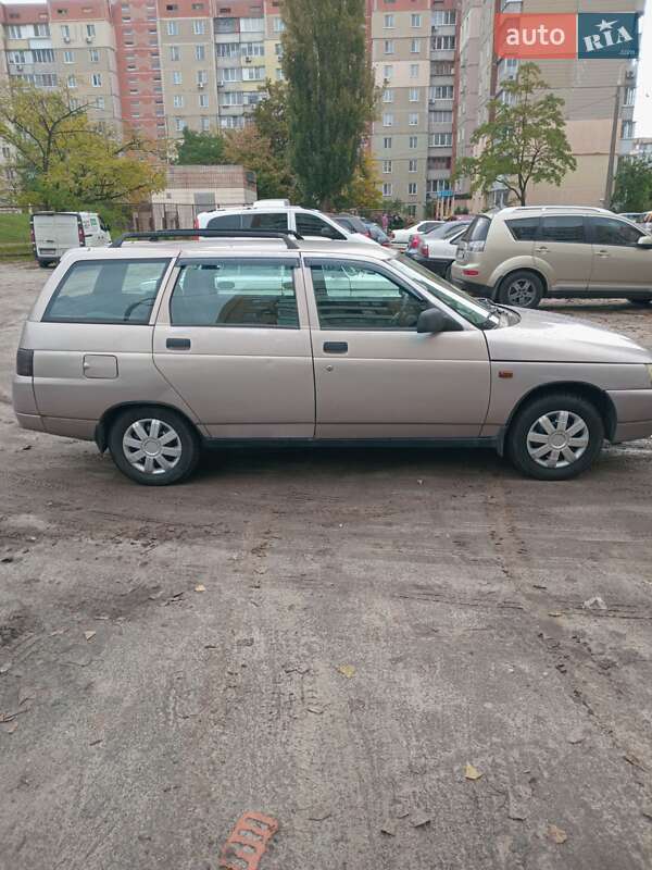 Универсал ВАЗ / Lada 2111 2007 в Киеве