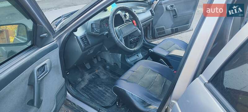 Универсал ВАЗ / Lada 2111 2007 в Белой Церкви фото 6 Универсал ВАЗ / Lada 2111 2007 в Белой Церкви