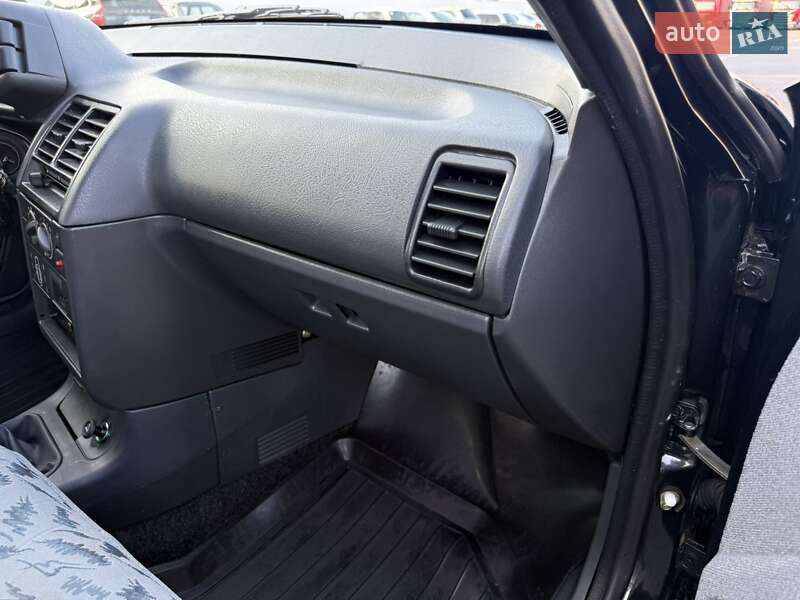 Универсал ВАЗ / Lada 2111 2005 в Черновцах фото 89 Универсал ВАЗ / Lada 2111 2005 в Черновцах