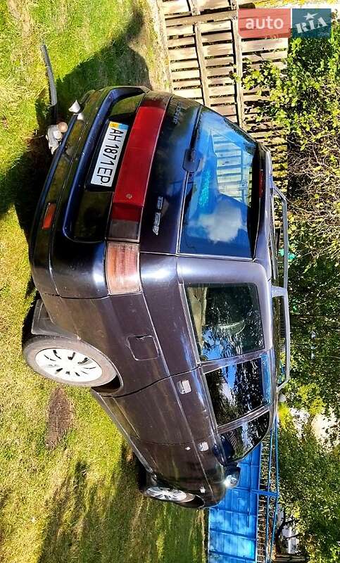 Универсал ВАЗ / Lada 2111 2009 в Каневе