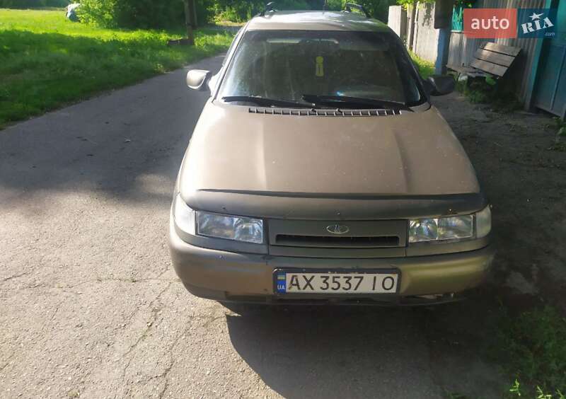 ВАЗ / Lada 2111 2002