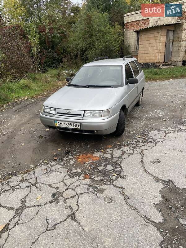 ВАЗ / Lada 2111 2005
