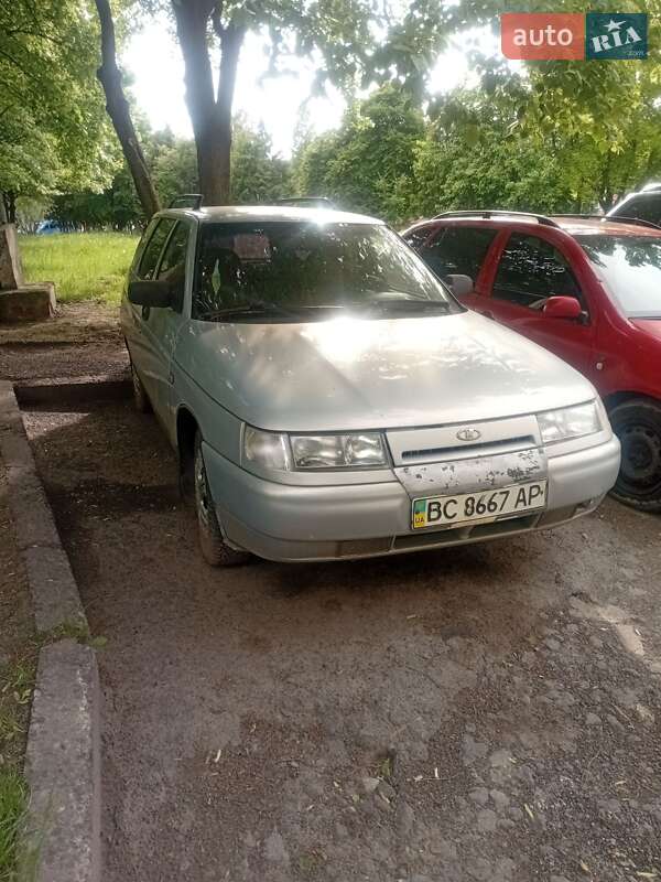 ВАЗ / Lada 2111 2005