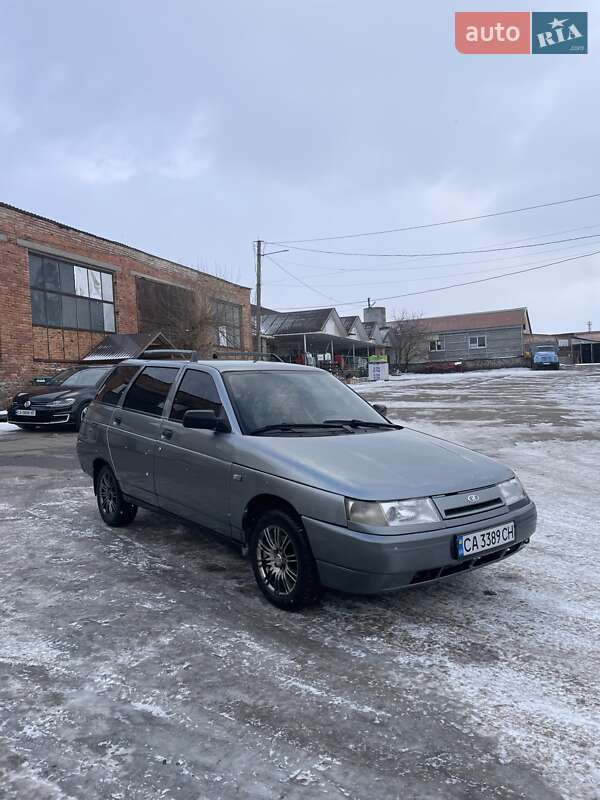 Универсал ВАЗ / Lada 2111 2006 в Новоархангельске