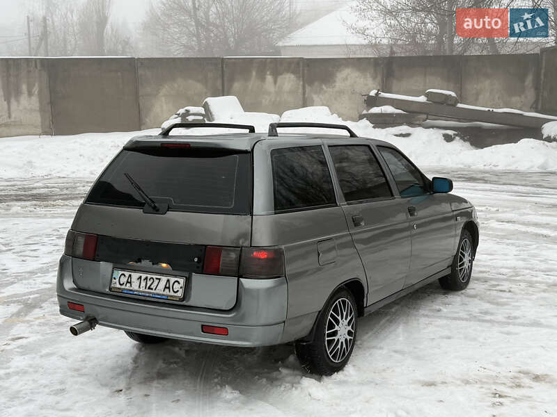 Универсал ВАЗ / Lada 2111 2005 в Золотоноше