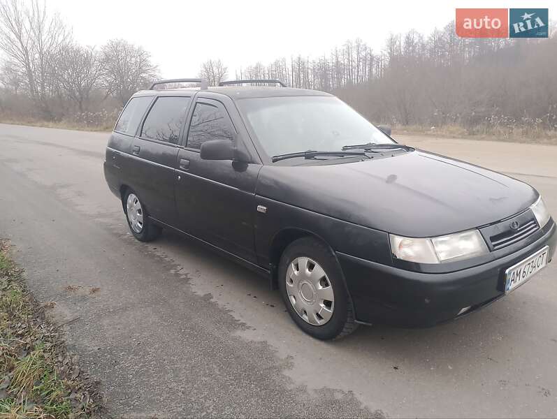 Универсал ВАЗ / Lada 2111 2007 в Полонном