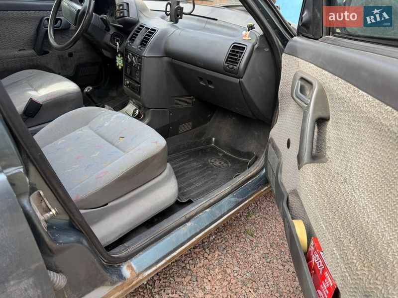 Универсал ВАЗ / Lada 2111 2000 в Бородянке