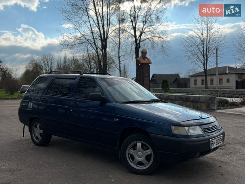 ВАЗ / Lada 2111 2010