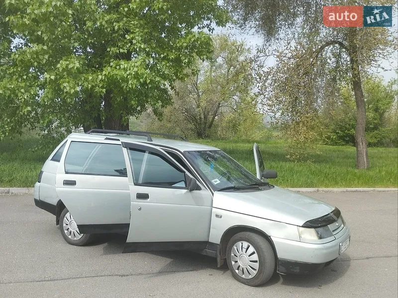 ВАЗ / Lada 2111