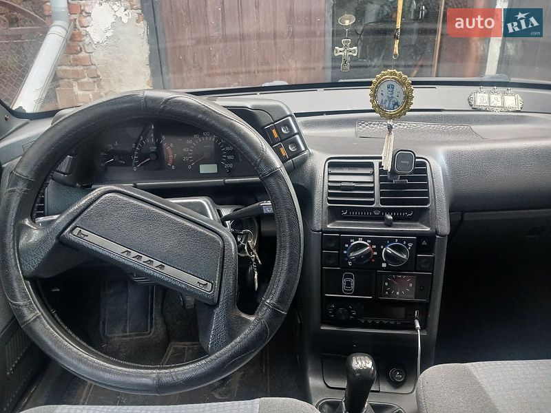Универсал ВАЗ / Lada 2111 2007 в Львове