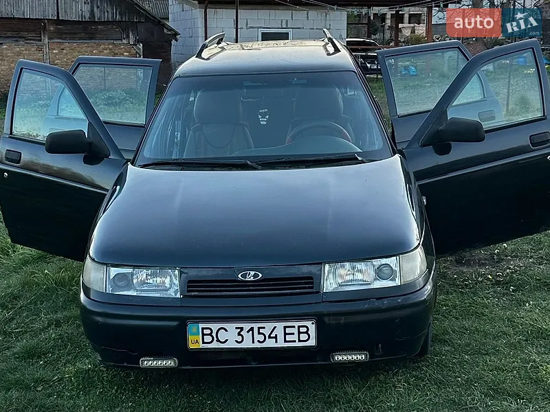 ВАЗ / Lada 2111 2009