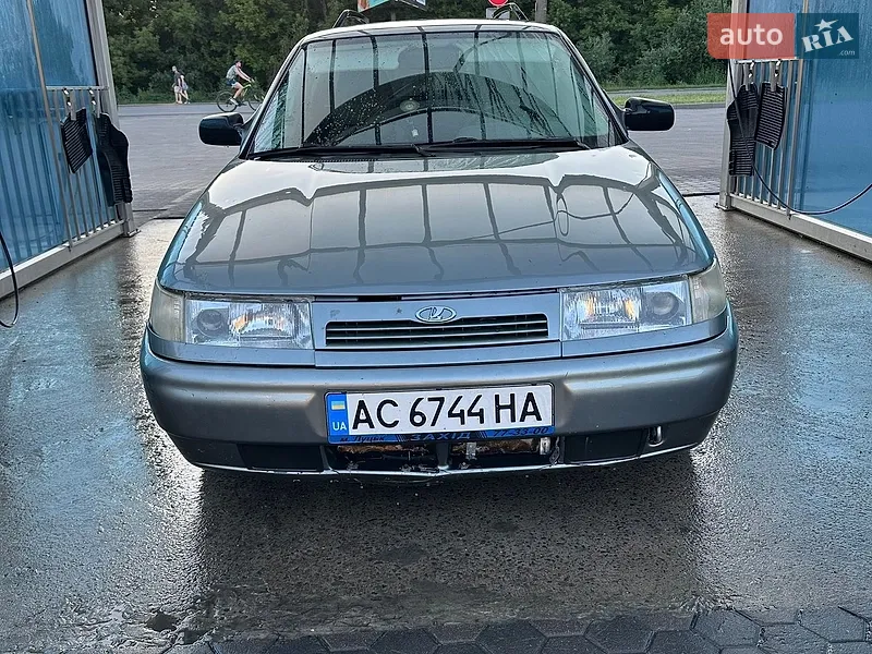 ВАЗ / Lada 2111
