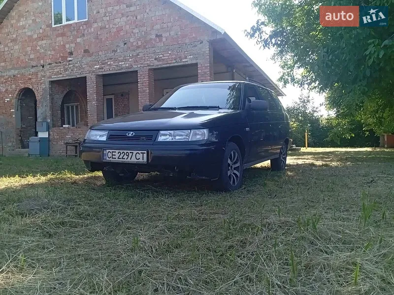 ВАЗ / Lada 2111