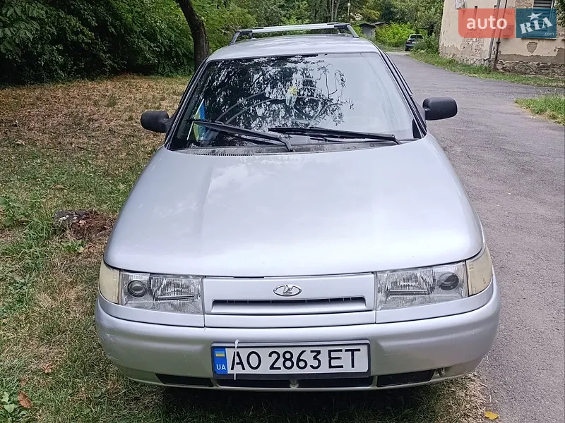 ВАЗ / Lada 2111 2005