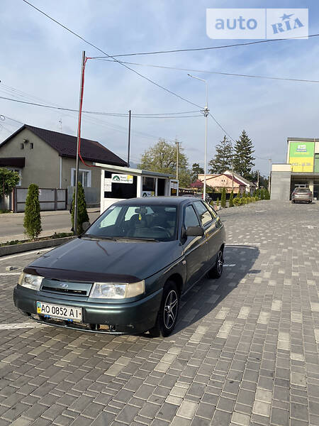 Хэтчбек ВАЗ / Lada 2112 2007 в Хусте